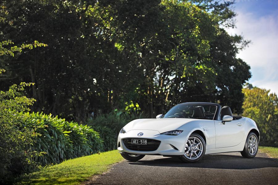  Mazda MX-5 2015 года  (AU) (фото 3 из 30)